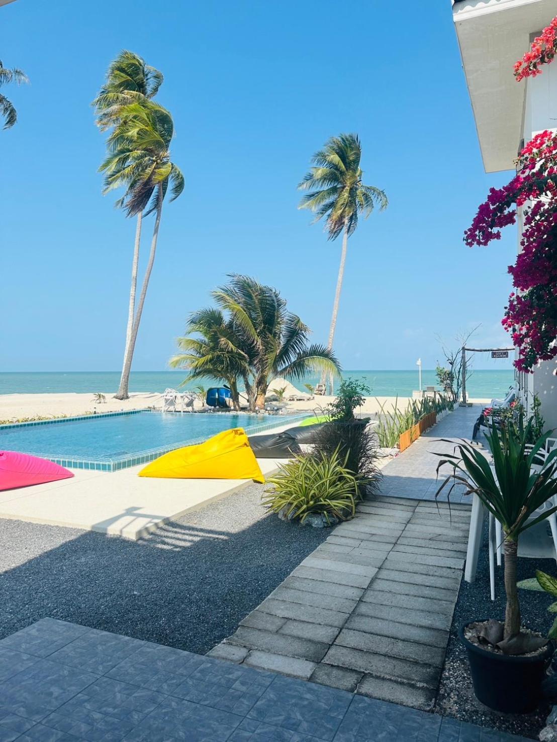 Cozy Khanom โคซี่ ขนอม Ban Na Dan  Bagian luar foto